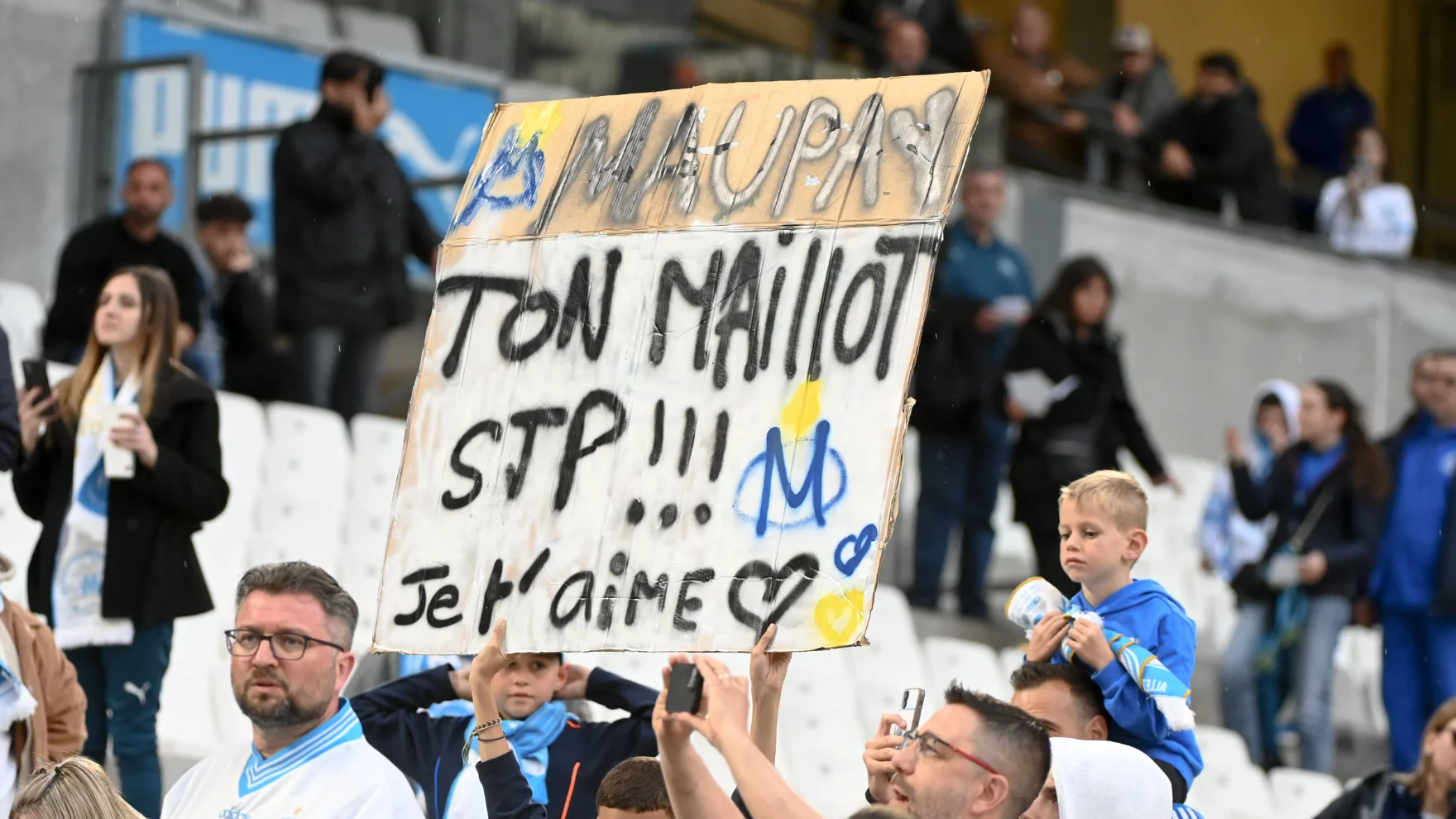 Maupay remercie les supporters de l'OM pour leur soutien inconditionnel