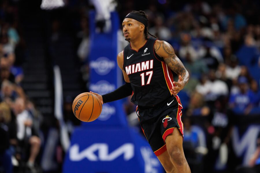 Lakers firman a Jahmir Young, liberan a Cole Swider y añaden a Aniwaniwa Tait-Jones
