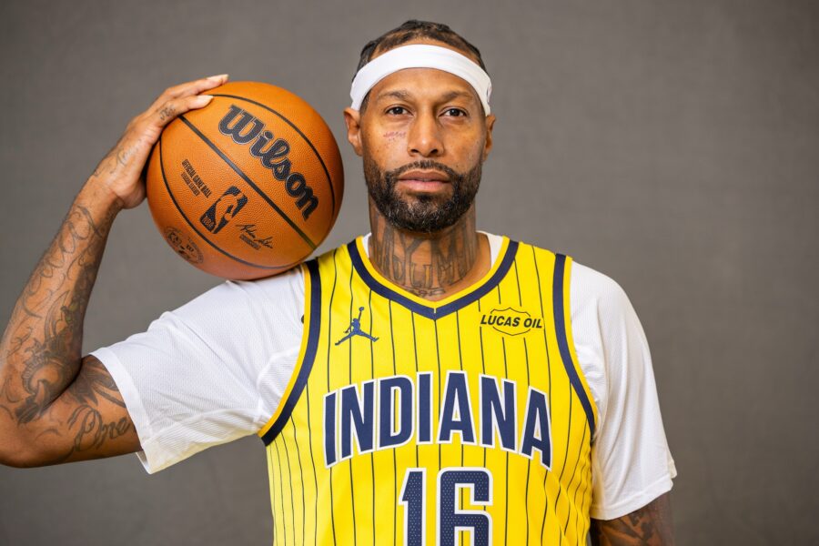 Pacers liberan a James Johnson y dos más