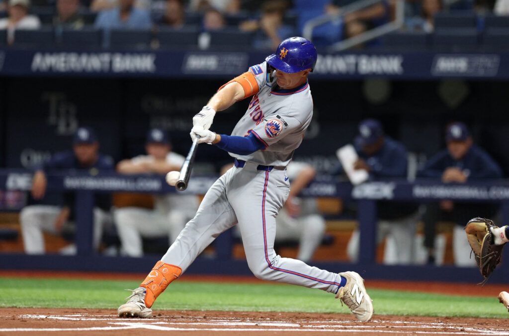 Jared Young de los Mets listo para 2027 tras lesión
