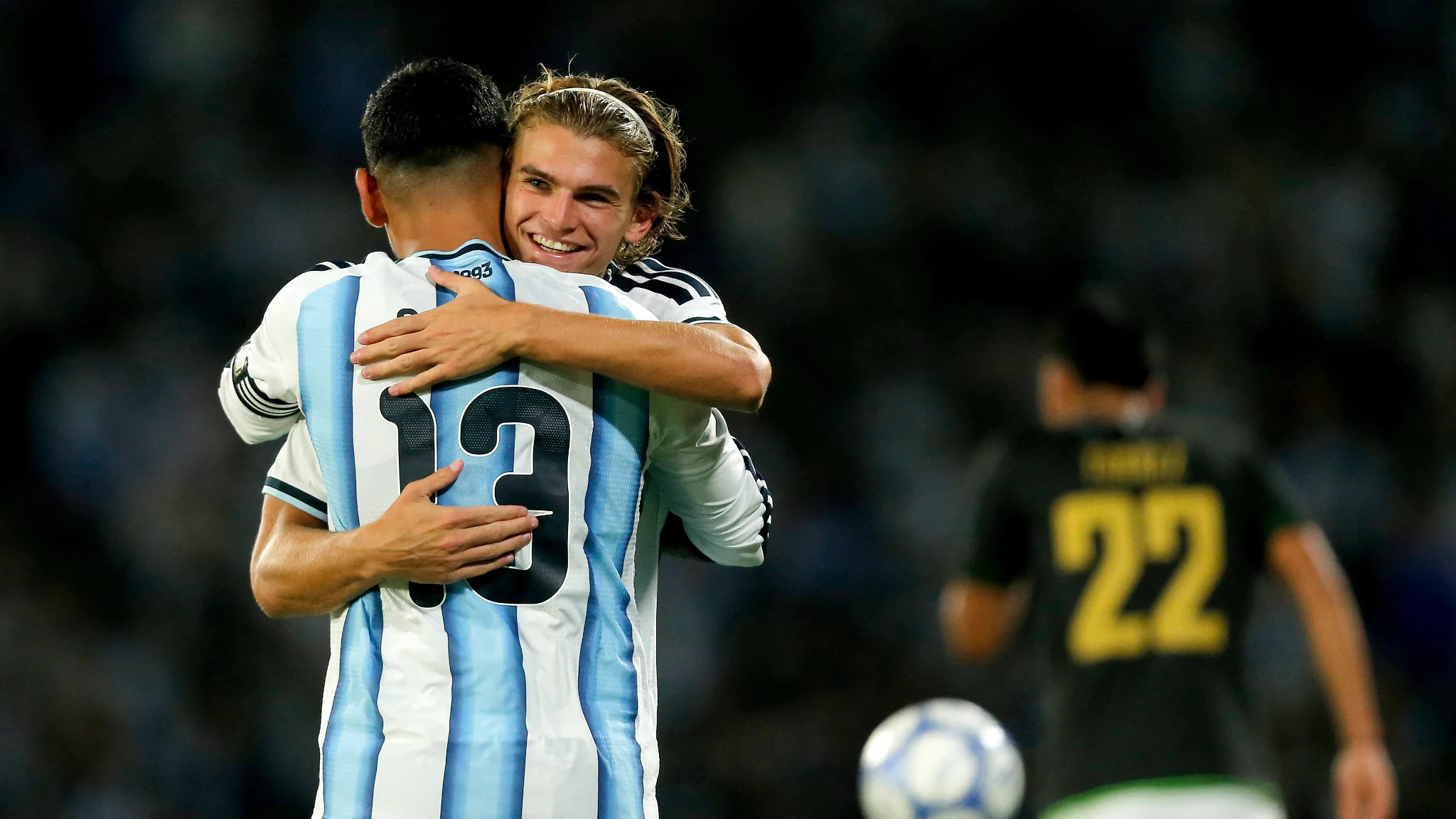 Argentina triunfa con jóvenes en la era post‑Messi