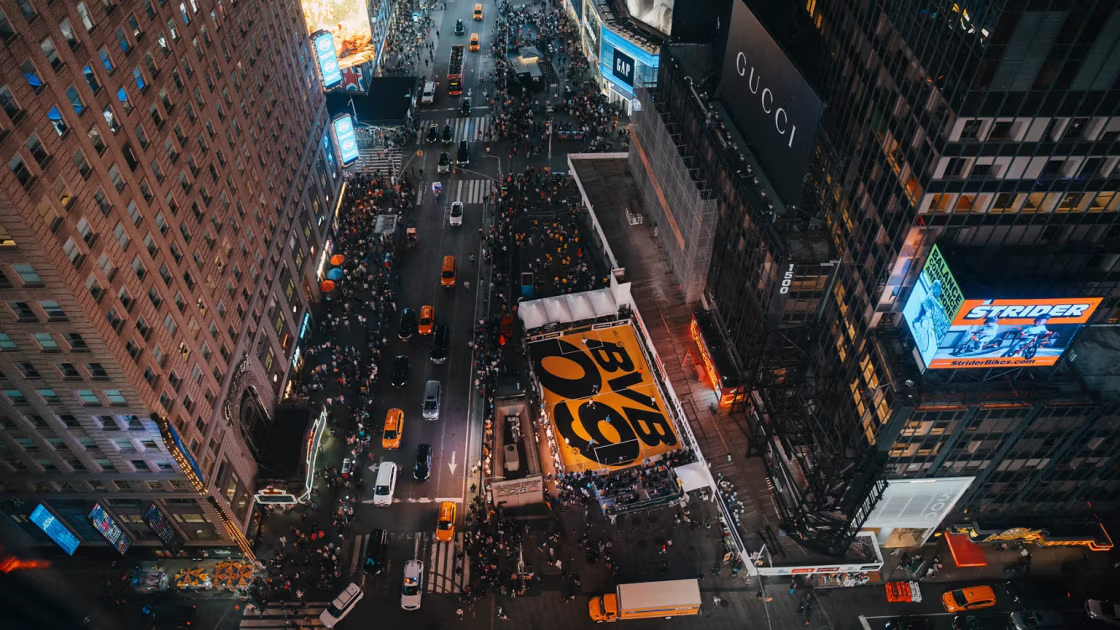 Borussia Dortmund ocupa Times Square de Nueva York para evento benéfico
