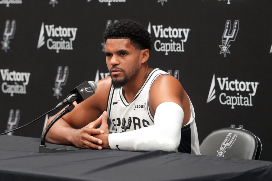 ¿Cómo influirá la llegada de Harris en la campaña de los Spurs?
