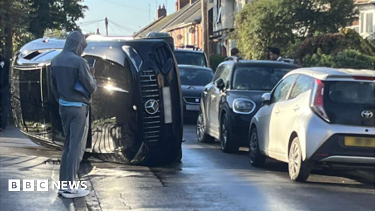 Jugador del Hull City sufre accidente cerca del campo de entrenamiento