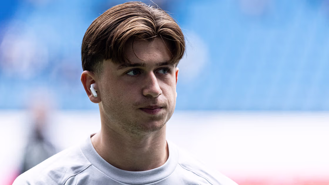 Mikey Moore lidera a Inglaterra Sub‑20 desde el Köln