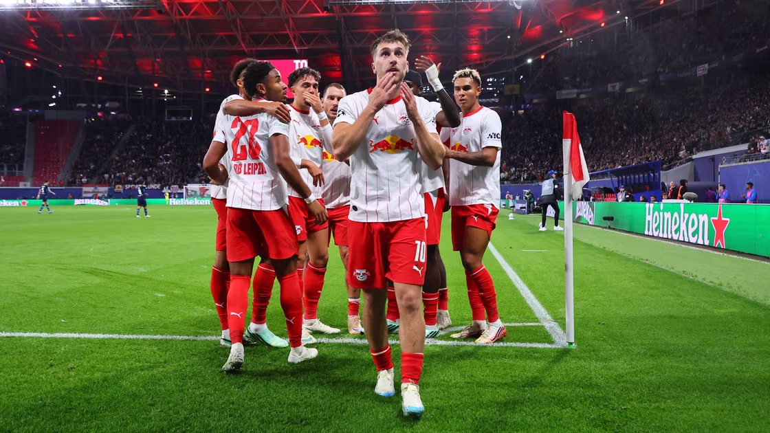 Gol de Brajan Gruda abre el marcador del Leipzig contra el PSV en la Champions. ¿Podrá el Leipzig mantener este impulso en los próximos retos?