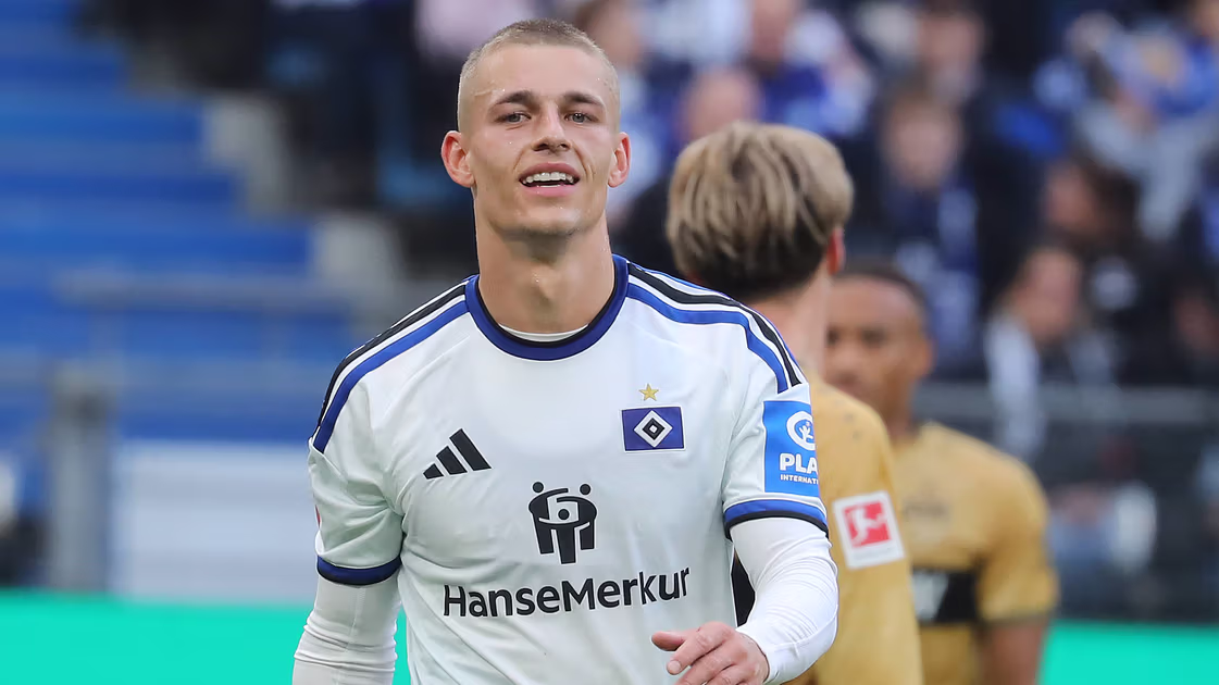 ¿Podrá Muheim renovar su contrato y seguir brillando en el HSV?