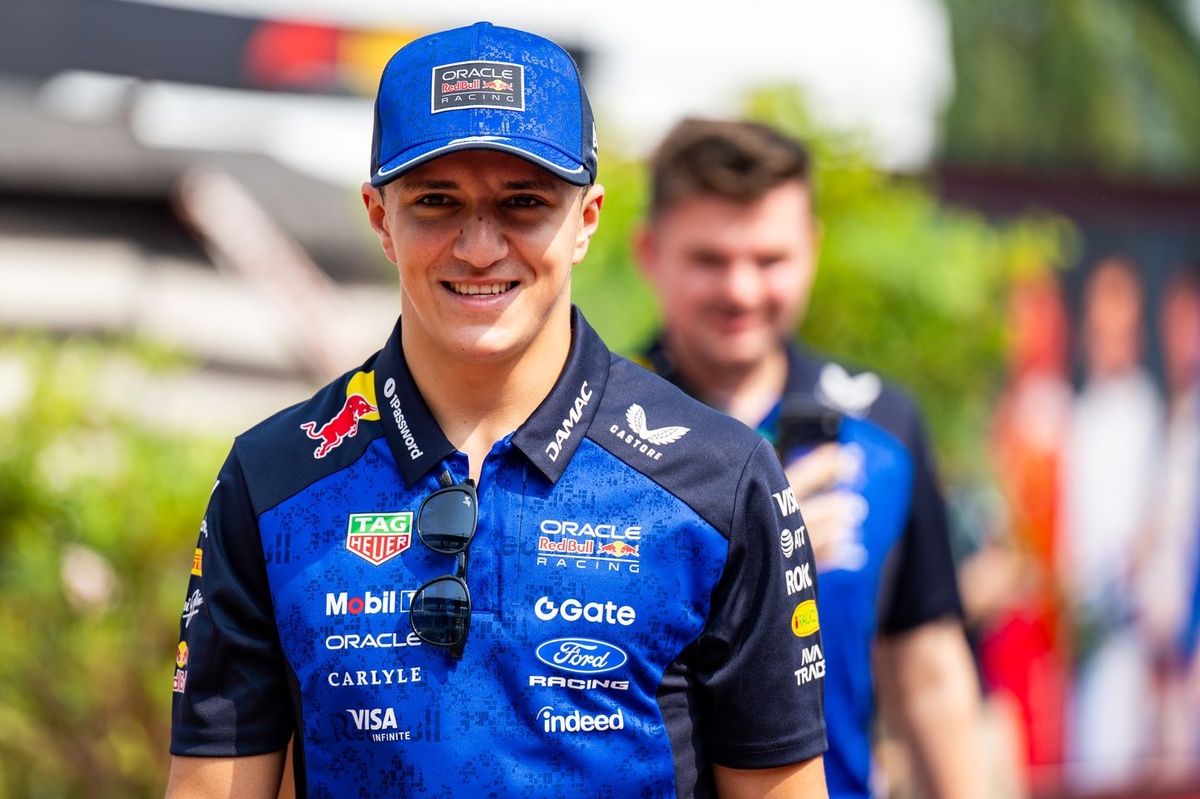 Isack Hadjar revela reacción sorprendente tras la primera vuelta con el motor propio de F1 de Red Bull