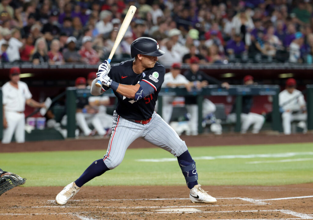 Piratas reafirman a Kyler Fedko con contrato de ligas menores