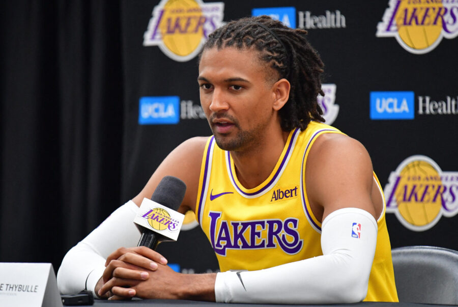 Notas de los Lakers: Thybulle, jugadores de dos vías, LaRavia, James