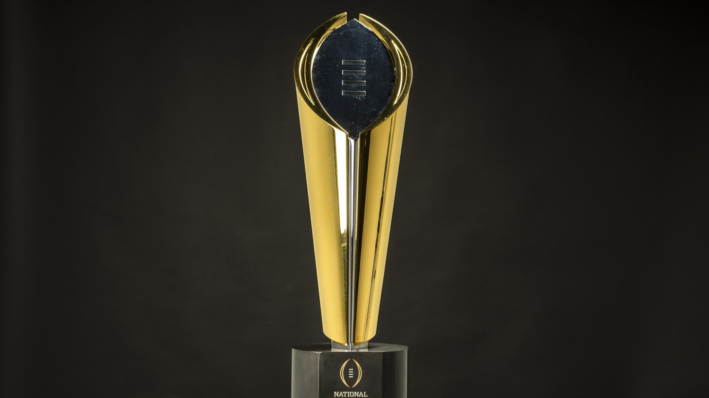 College playoff is expected to expand to 24 teams in 2027