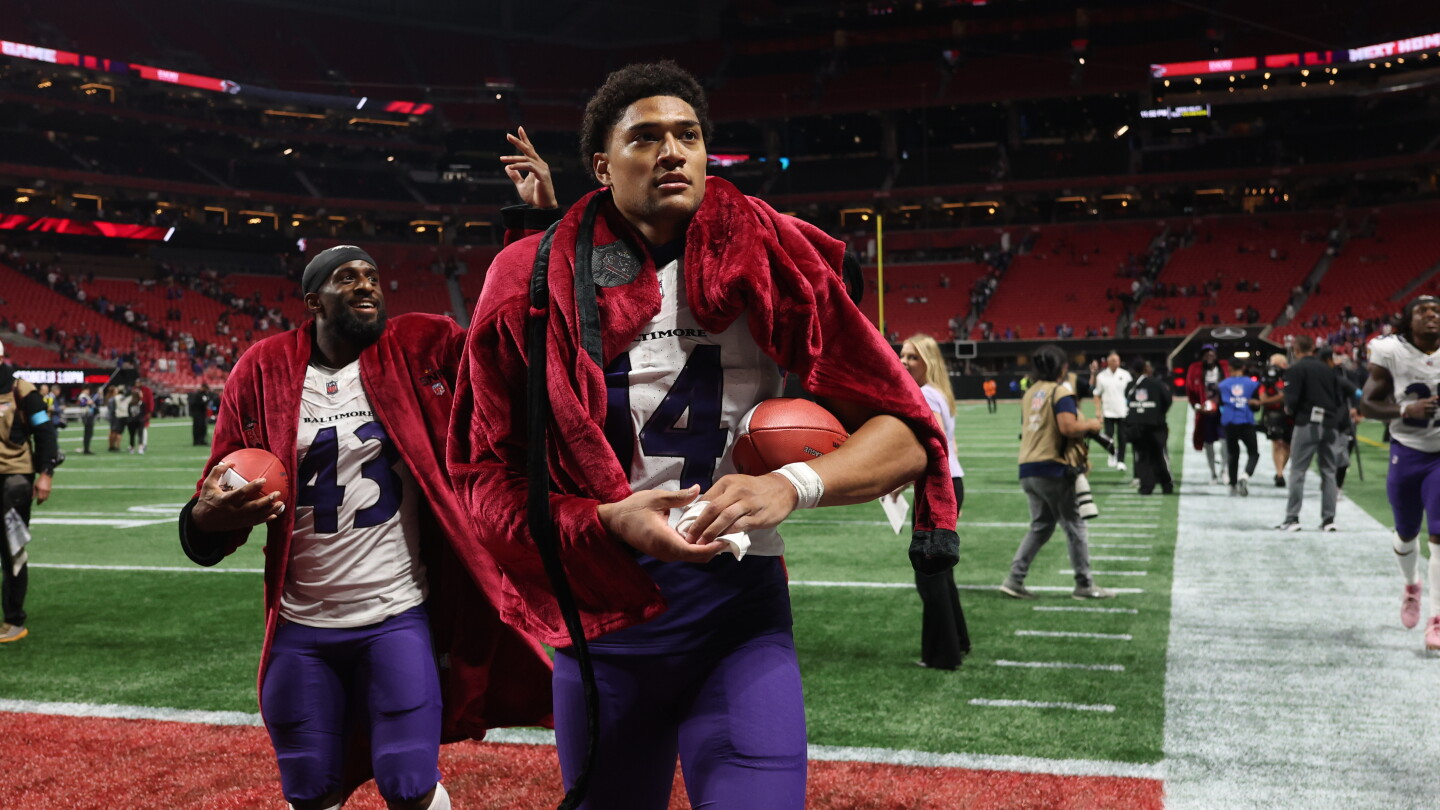 Marlon Humphrey comenta que Kyle Hamilton se emocionó cuando Tua Tagovailoa entró al juego.