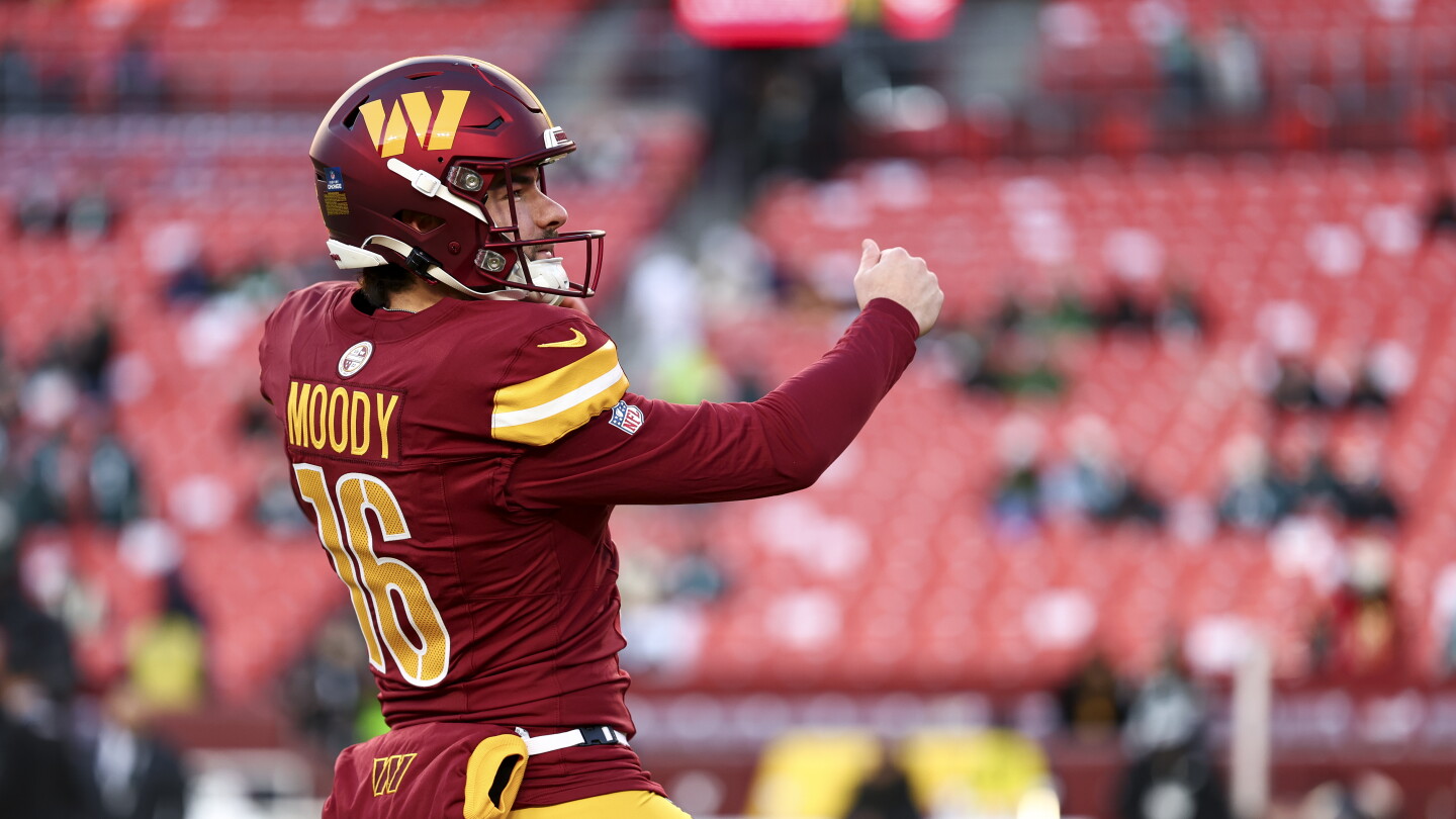Reporte: los Ravens reafirman al pateador Jake Moody en el squad de práctica