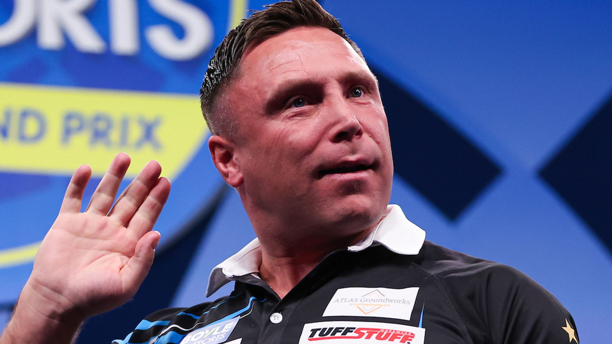 Gerwyn Price superó los dardos de partido para vencer a Jonny Clayton en cuartos y luego a Nathan Aspinall en semifinales