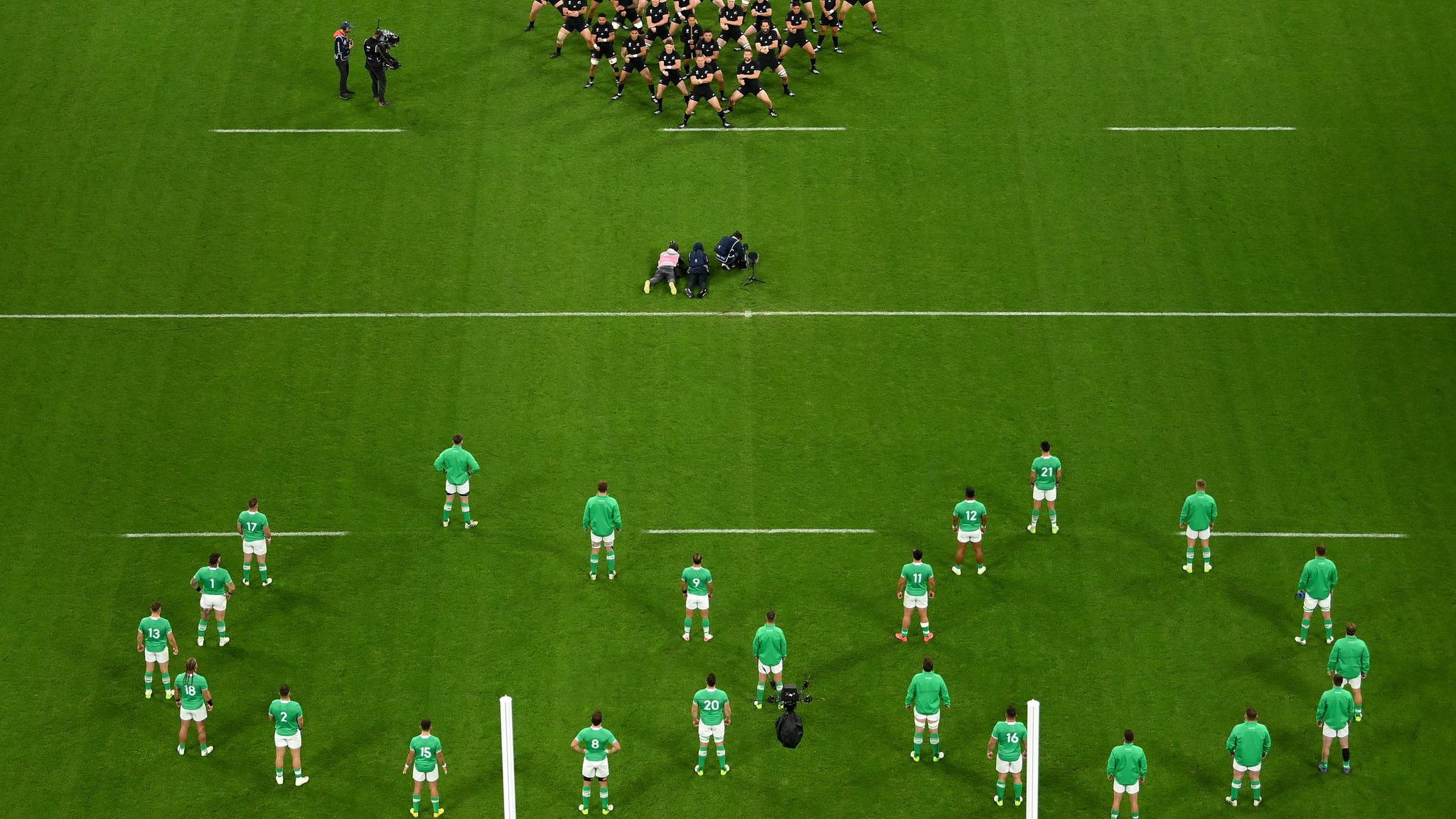 Ireland lined up in a figure of eight to face the haka in memory of the late Anthony Foley ahead of victory in 2016 and defeat in 2023