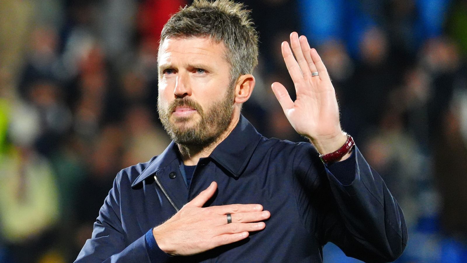 Michael Carrick: Por qué el entrenador del Man Utd permanecerá y podría jugar Bruno Fernandes contra Chelsea y otras preguntas clave