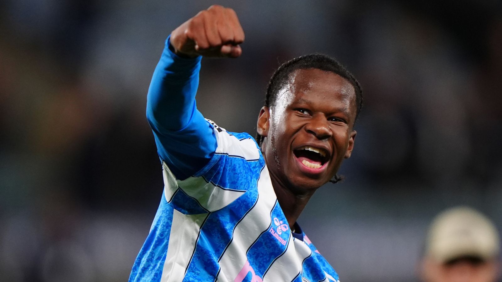 Coventry City vs Newcastle United; Premier League Coventry 4-1 Newcastle: Sky Blues logran su primera victoria en casa de la temporada y salen de la zona de descenso. ¿Podrá Coventry mantener este ritmo hasta mayo?