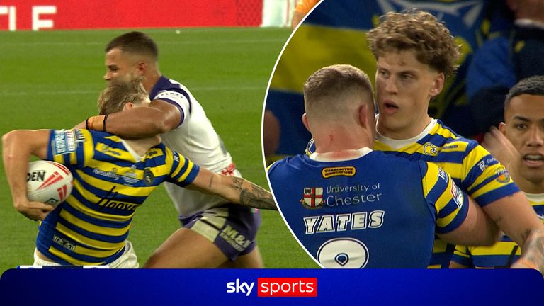 Wakefield are closing in on a Grand Final win after a fabulous try to extend their lead