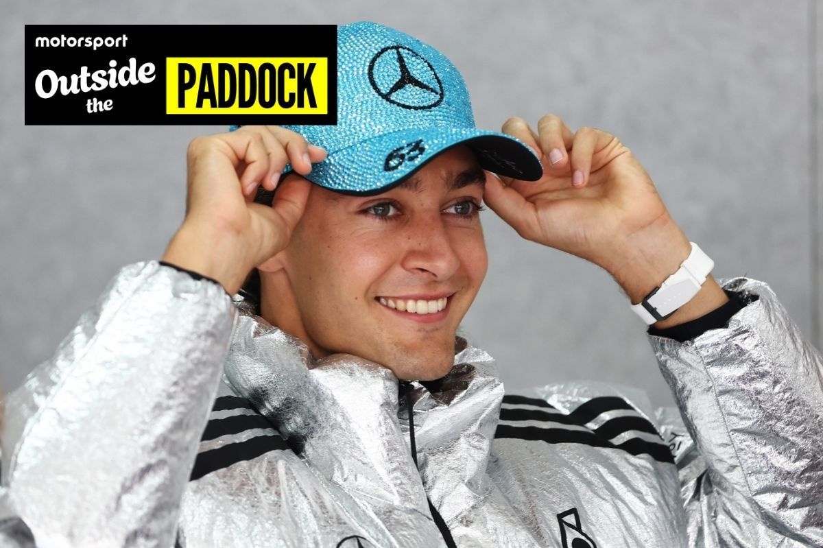 La chaqueta plateada viral de Mercedes F1 ya está disponible para los fans